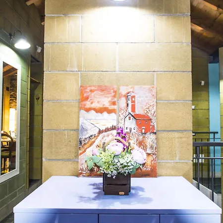 아파트 Stone House By Holidays Maggiore Montegrino Valtravaglia