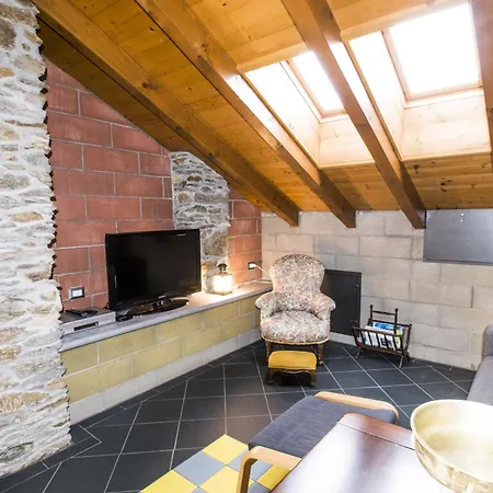 아파트 Stone House By Holidays Maggiore *