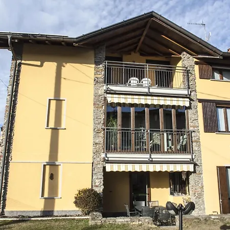 Stone House By Holidays Maggiore 아파트 Montegrino Valtravaglia